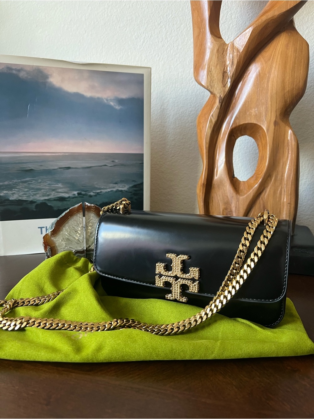 NWOT! Tory Burch Eleanor Cross Body Black Shoulder Bag with Gold Logo Chain
